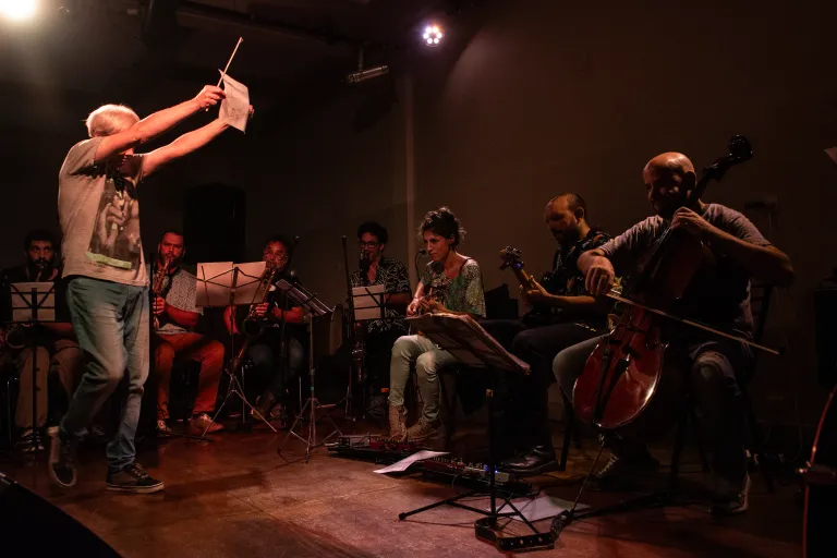 ORQUESTA REPLICANTES
