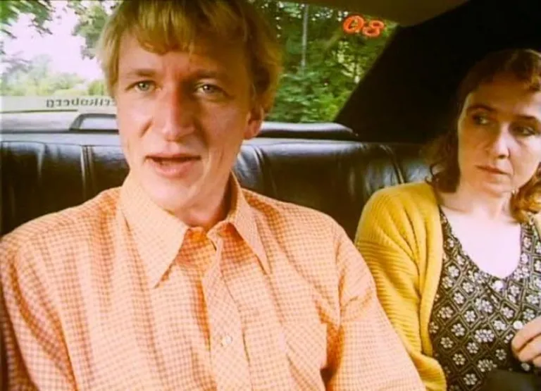 Cine internacional: LOS IDIOTAS
