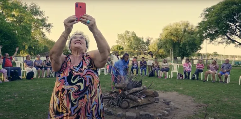 Proyección del documental "Amas de cámara"